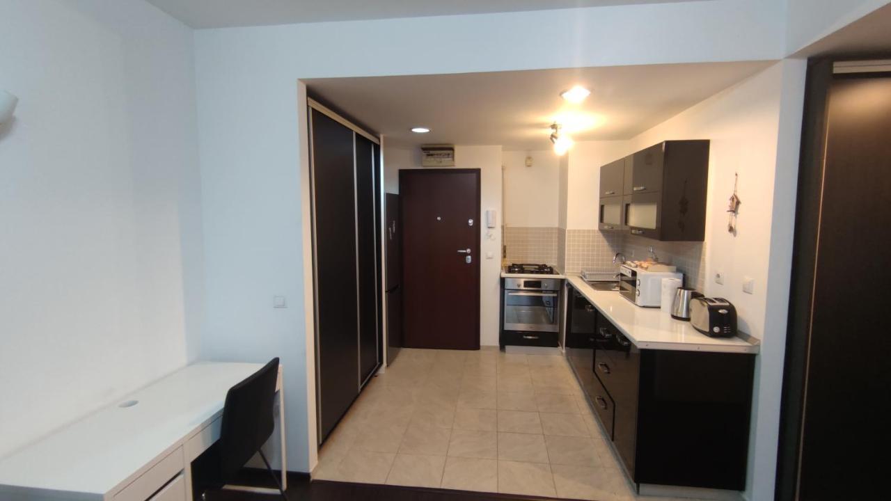 Rose Garden Colentina Apartment Bucharest Exterior photo